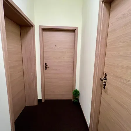 Hotel Residenz Stockstadt 3*