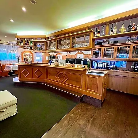 Residenz Stockstadt 3* Штокштадт-на-Майне