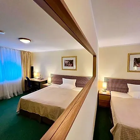 Отель Residenz Stockstadt Штокштадт-на-Майне